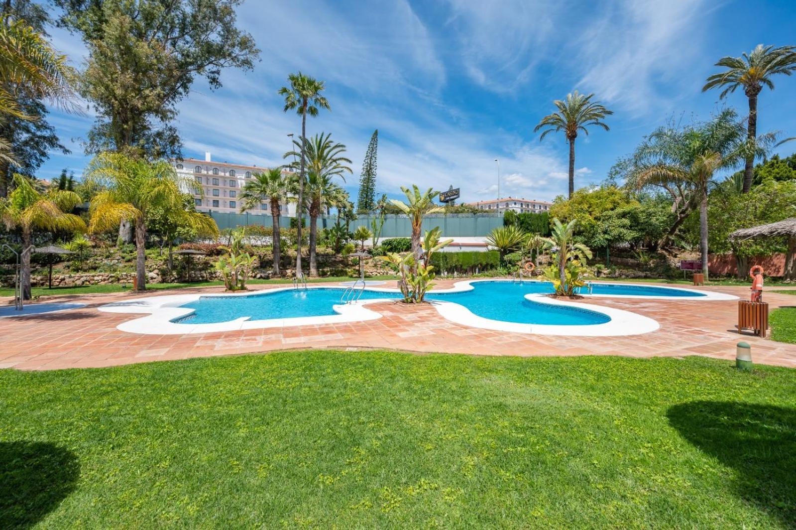 Charming&spacious apartment in Medina Garden - Puerto Banús Marbella Exterior foto